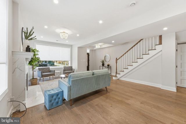 1524 ALLISON ST NW, Washington, DC 20011