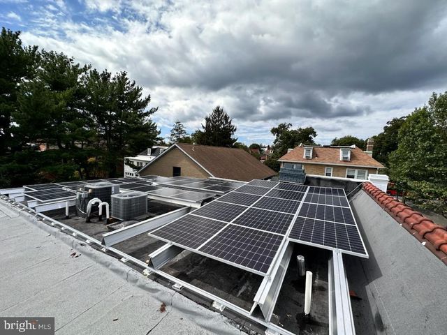 1524 ALLISON ST NW, Washington, DC 20011