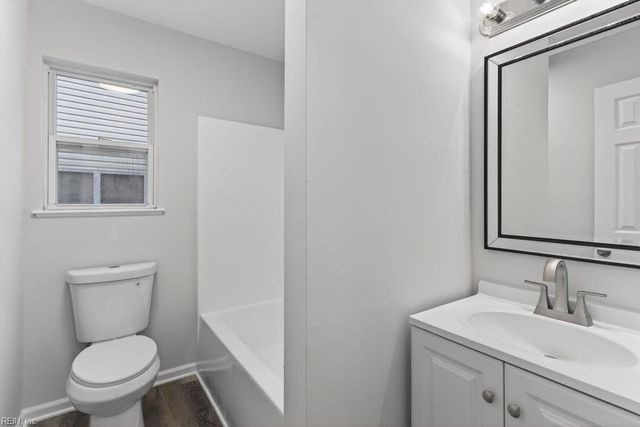 113 Low Ridge RD, Williamsburg, VA 23185