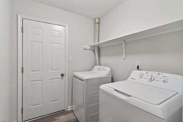 113 Low Ridge RD, Williamsburg, VA 23185