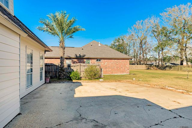 14240 Oregon Trail, Prairieville, LA 70769