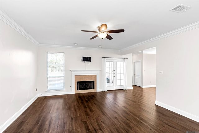 14240 Oregon Trail, Prairieville, LA 70769