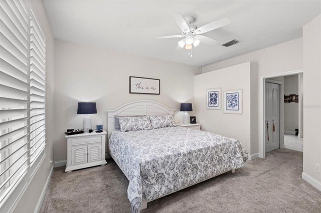 10818 ASHFORD OAKS DRIVE, Tampa, FL 33625