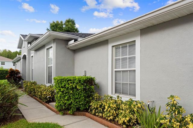 10818 ASHFORD OAKS DRIVE, Tampa, FL 33625