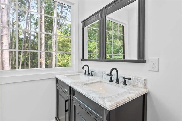 356 W Wieuca NE Road, Atlanta, GA 30342