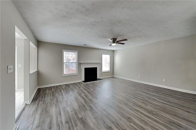 3854 Rivers Run NW Trace, Acworth, GA 30101