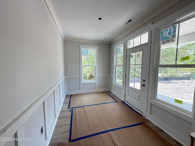 208 Whimbrel Way, Hampstead, NC 28443