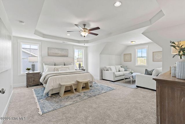 208 Whimbrel Way, Hampstead, NC 28443