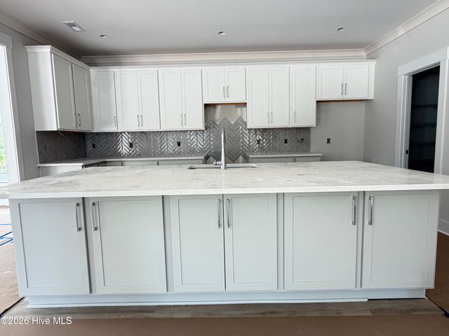 208 Whimbrel Way, Hampstead, NC 28443