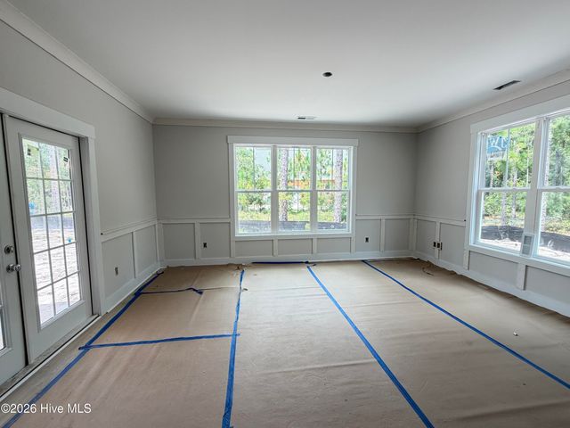 208 Whimbrel Way, Hampstead, NC 28443