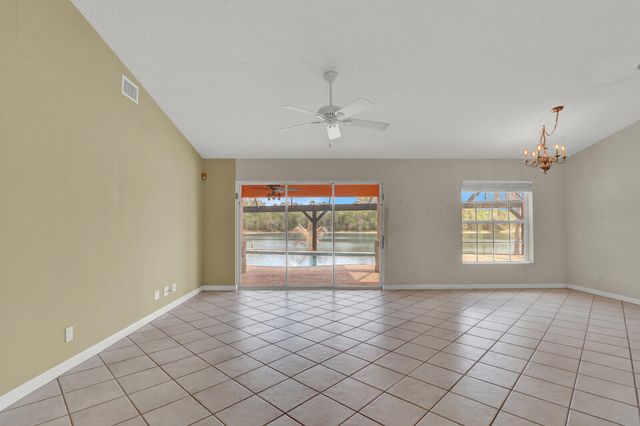 9335 SW Eagles Landing, Stuart, FL 34997