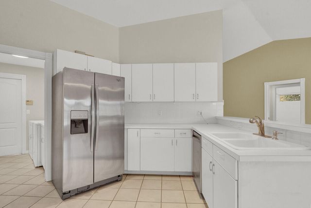 9335 SW Eagles Landing, Stuart, FL 34997