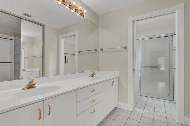 9335 SW Eagles Landing, Stuart, FL 34997