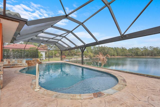 9335 SW Eagles Landing, Stuart, FL 34997