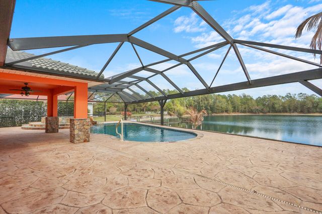 9335 SW Eagles Landing, Stuart, FL 34997