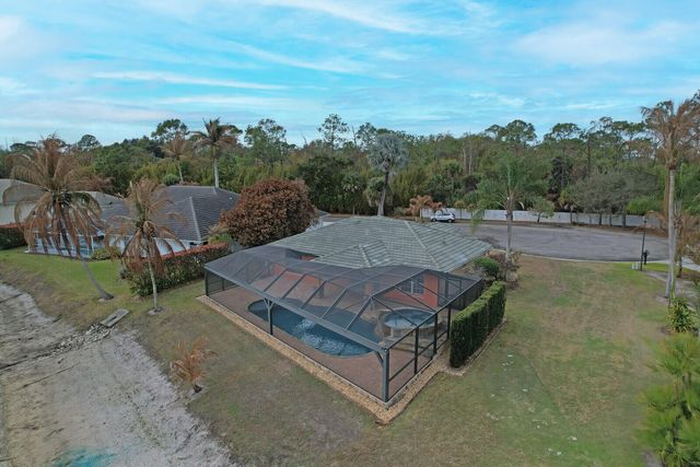 9335 SW Eagles Landing, Stuart, FL 34997