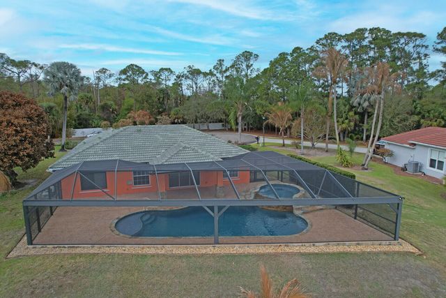 9335 SW Eagles Landing, Stuart, FL 34997