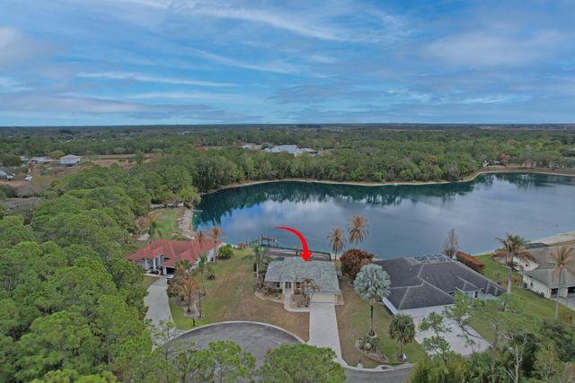 9335 SW Eagles Landing, Stuart, FL 34997