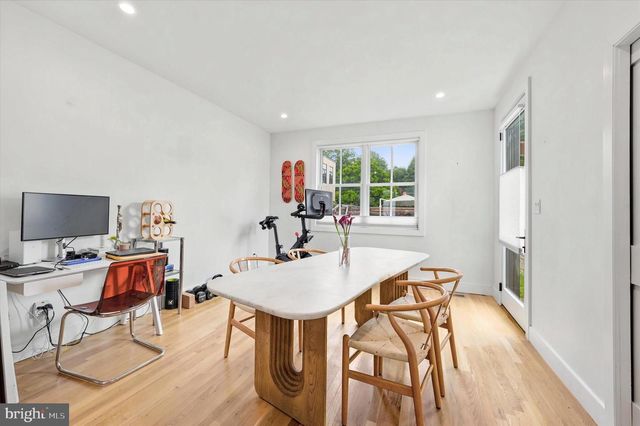 64 W QUEEN LN, Philadelphia, PA 19144