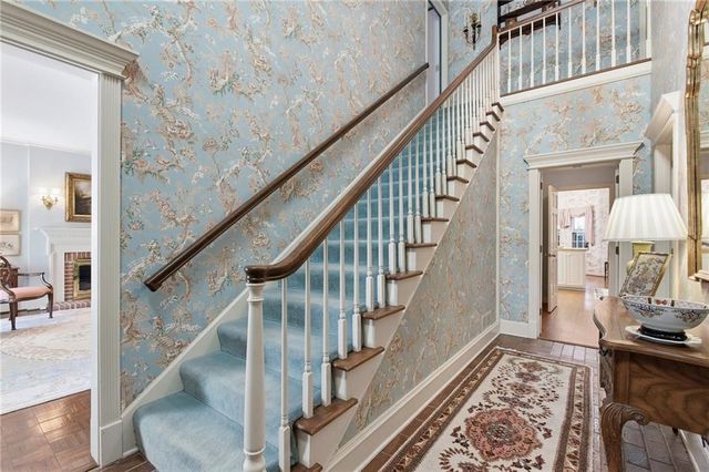 1809 Bedfordshire Drive, Decatur, GA 30033