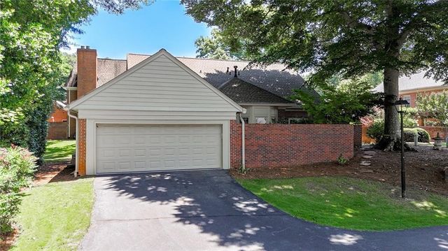 1809 Bedfordshire Drive, Decatur, GA 30033
