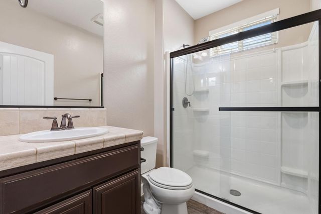 2977 Twinberry Avenue, Clovis, CA 93619