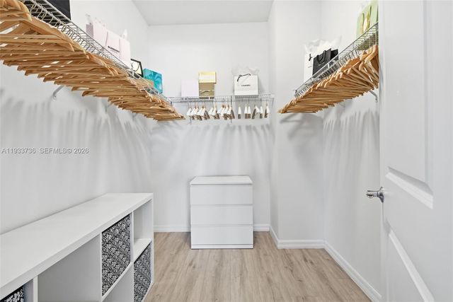 15293 SW 176th Ter 15293, Miami, FL 33187