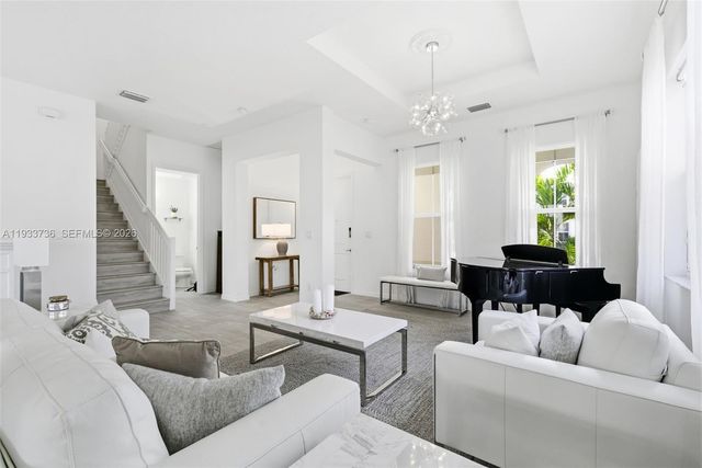 15293 SW 176th Ter 15293, Miami, FL 33187