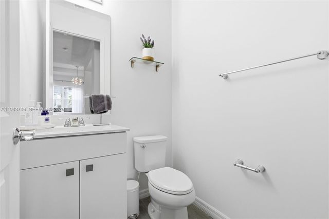 15293 SW 176th Ter 15293, Miami, FL 33187