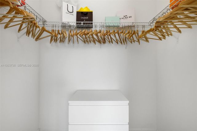 15293 SW 176th Ter 15293, Miami, FL 33187