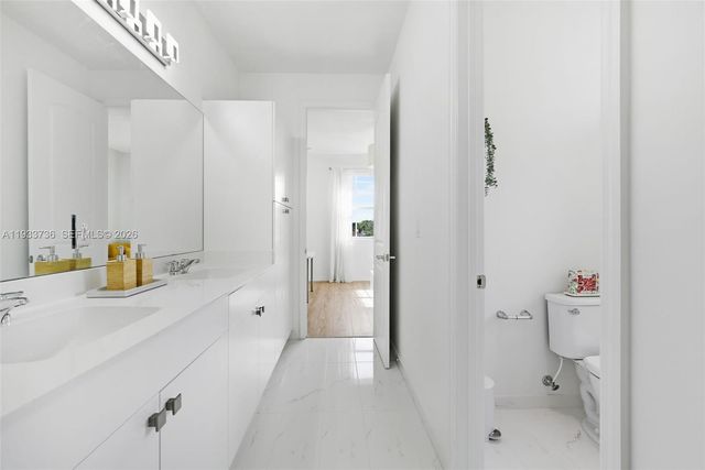 15293 SW 176th Ter 15293, Miami, FL 33187