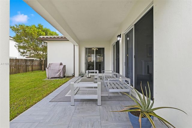 15293 SW 176th Ter 15293, Miami, FL 33187