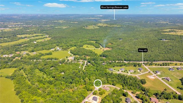 598 Winding Spring Drive, Fayetteville, AR 72703
