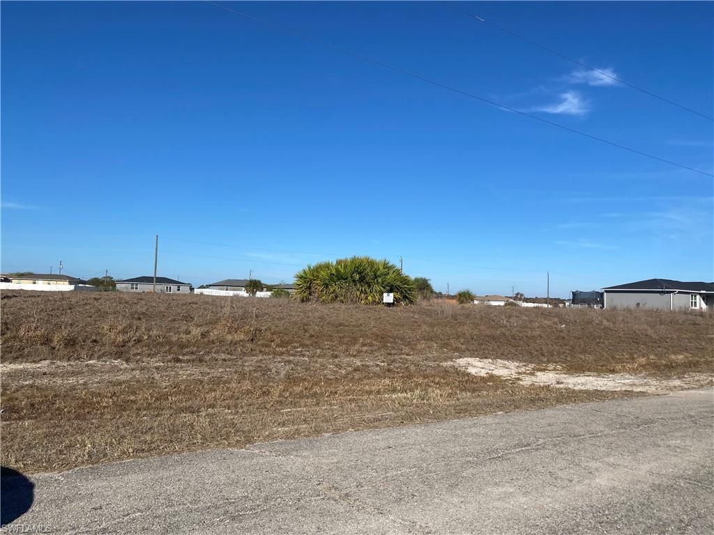 7034 Lotus CIR, LABELLE, FL 33935 — photo 2
