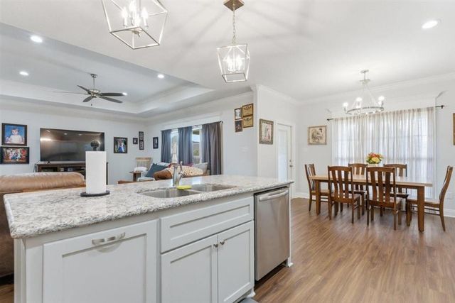 5462 Jude Vincent Ln Lane, Iowa, LA 70647