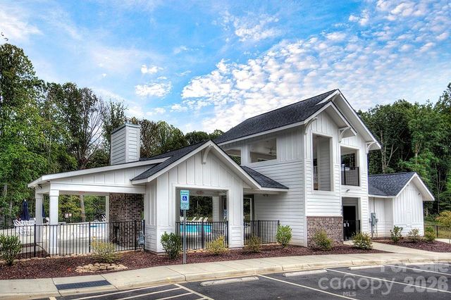 122 Boatwright Lane, Mooresville, NC 28117