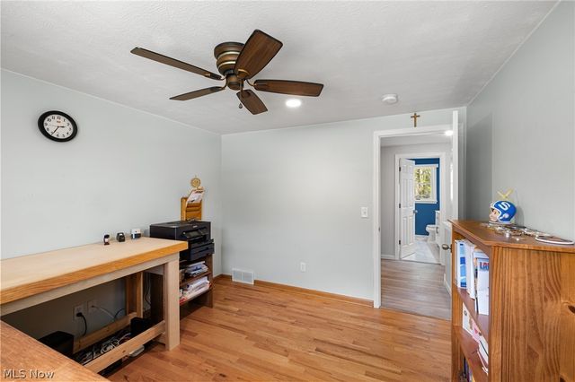 27446 Benwood Circle, North Olmsted, OH 44070
