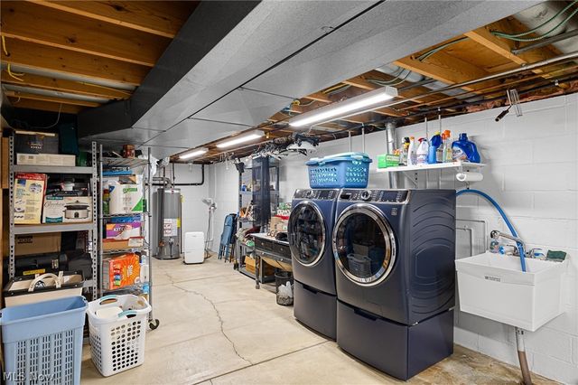 27446 Benwood Circle, North Olmsted, OH 44070