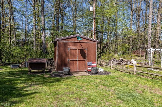 27446 Benwood Circle, North Olmsted, OH 44070