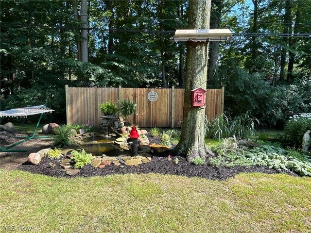 27446 Benwood Circle, North Olmsted, OH 44070