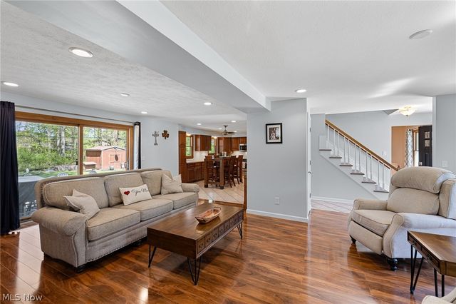 27446 Benwood Circle, North Olmsted, OH 44070