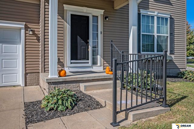 7426 N 88 Street, Omaha, NE 68122