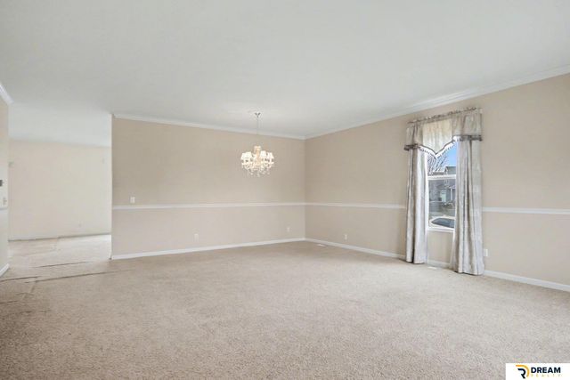 7426 N 88 Street, Omaha, NE 68122