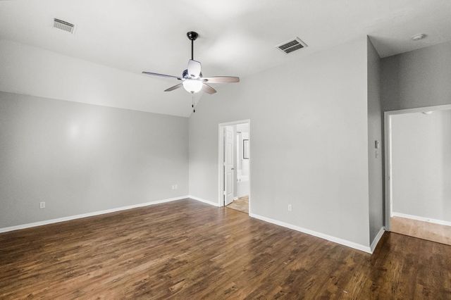 155 N Wimberly Way, Conroe, TX 77385