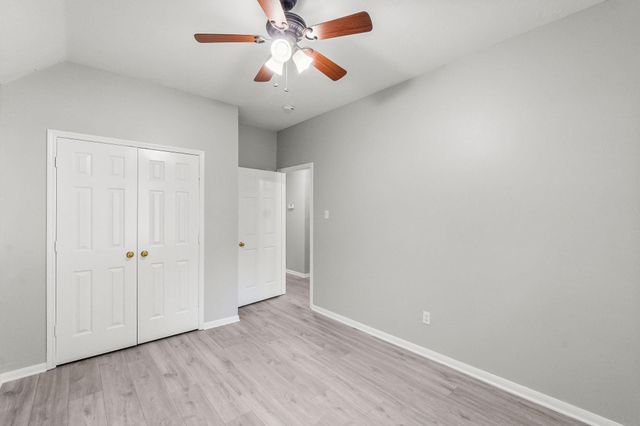 155 N Wimberly Way, Conroe, TX 77385