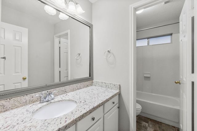 155 N Wimberly Way, Conroe, TX 77385