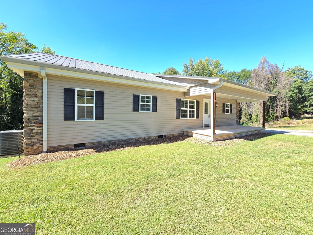 570 Baldwin Falls Road, Baldwin, GA 30511 — photo 2