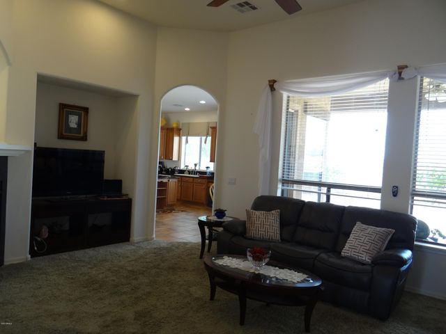 18232 W LAS CRUCES Drive, Goodyear, AZ 85338