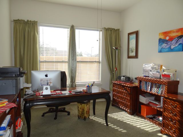 18232 W LAS CRUCES Drive, Goodyear, AZ 85338