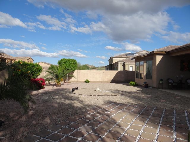 18232 W LAS CRUCES Drive, Goodyear, AZ 85338